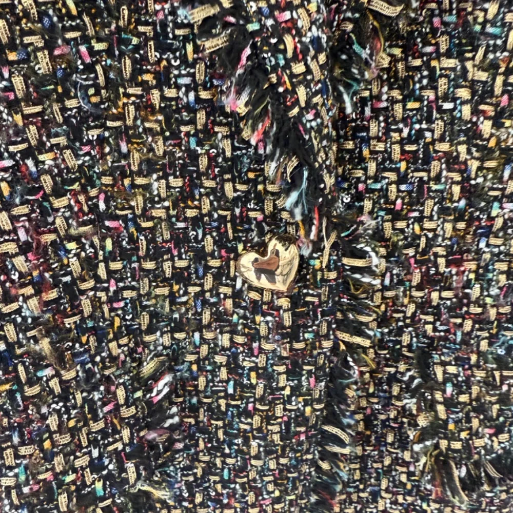 Cinq a Sept Khloe Tweed Blazer Multi Colored Heart Buttons Size 6 - Picture 6 of 15